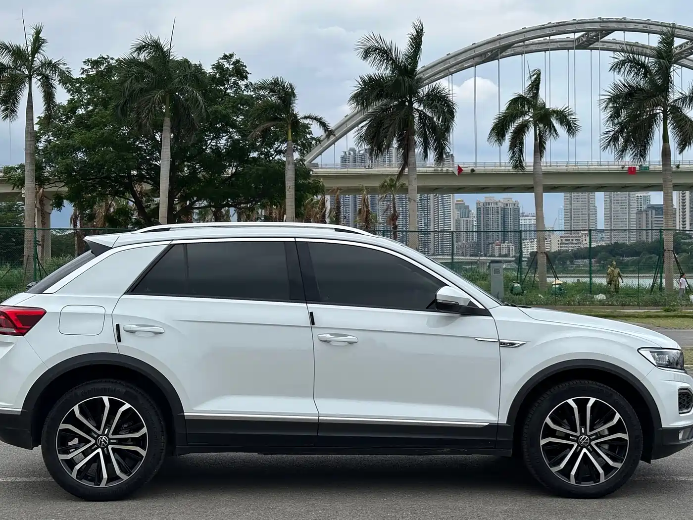 Volkswagen T-ROC 2022 280TSI DSG 2WD Comfort PLUS фото 7
