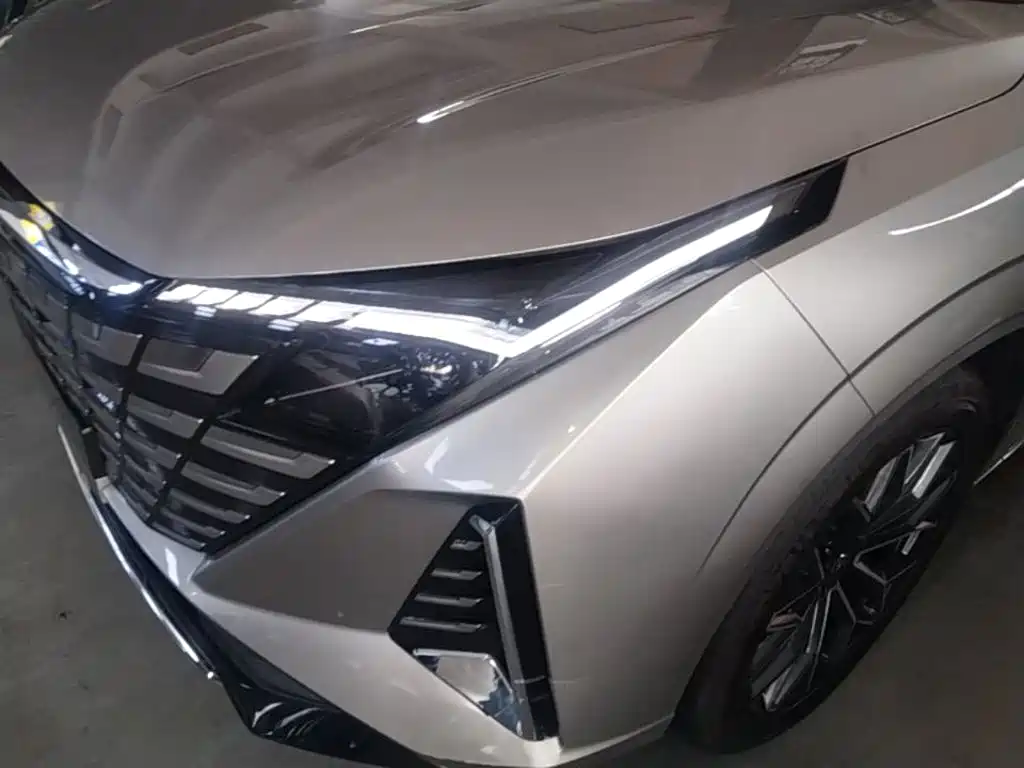 Changan UNI-Z 2025 2025 1.5T Luxury Edition