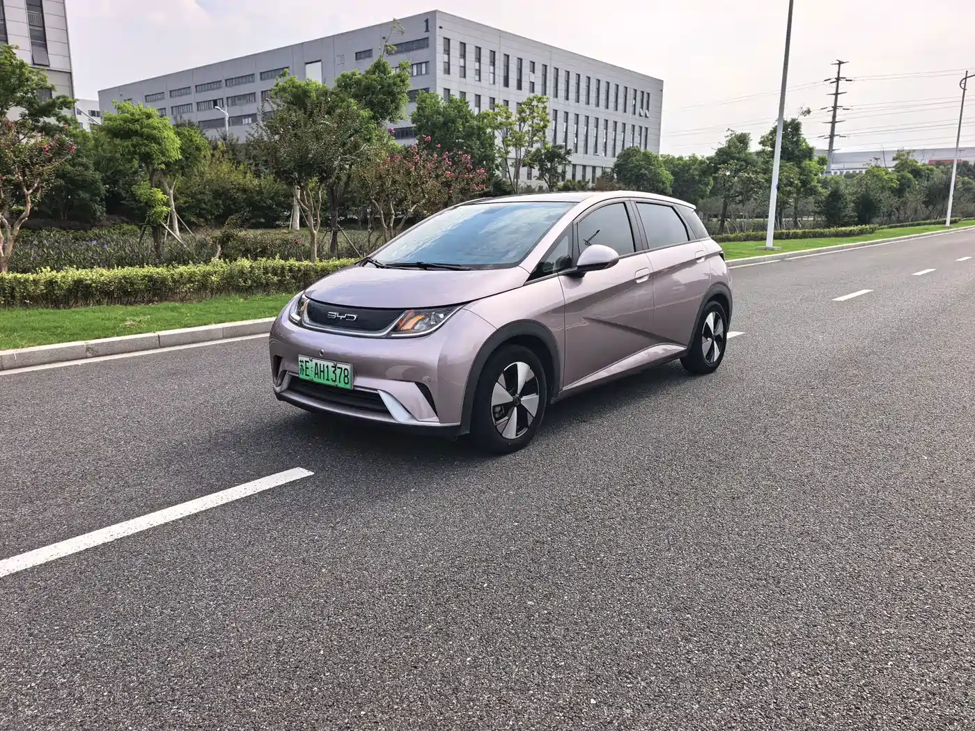 BYD Dolphin 2023 420km Fashion Edition