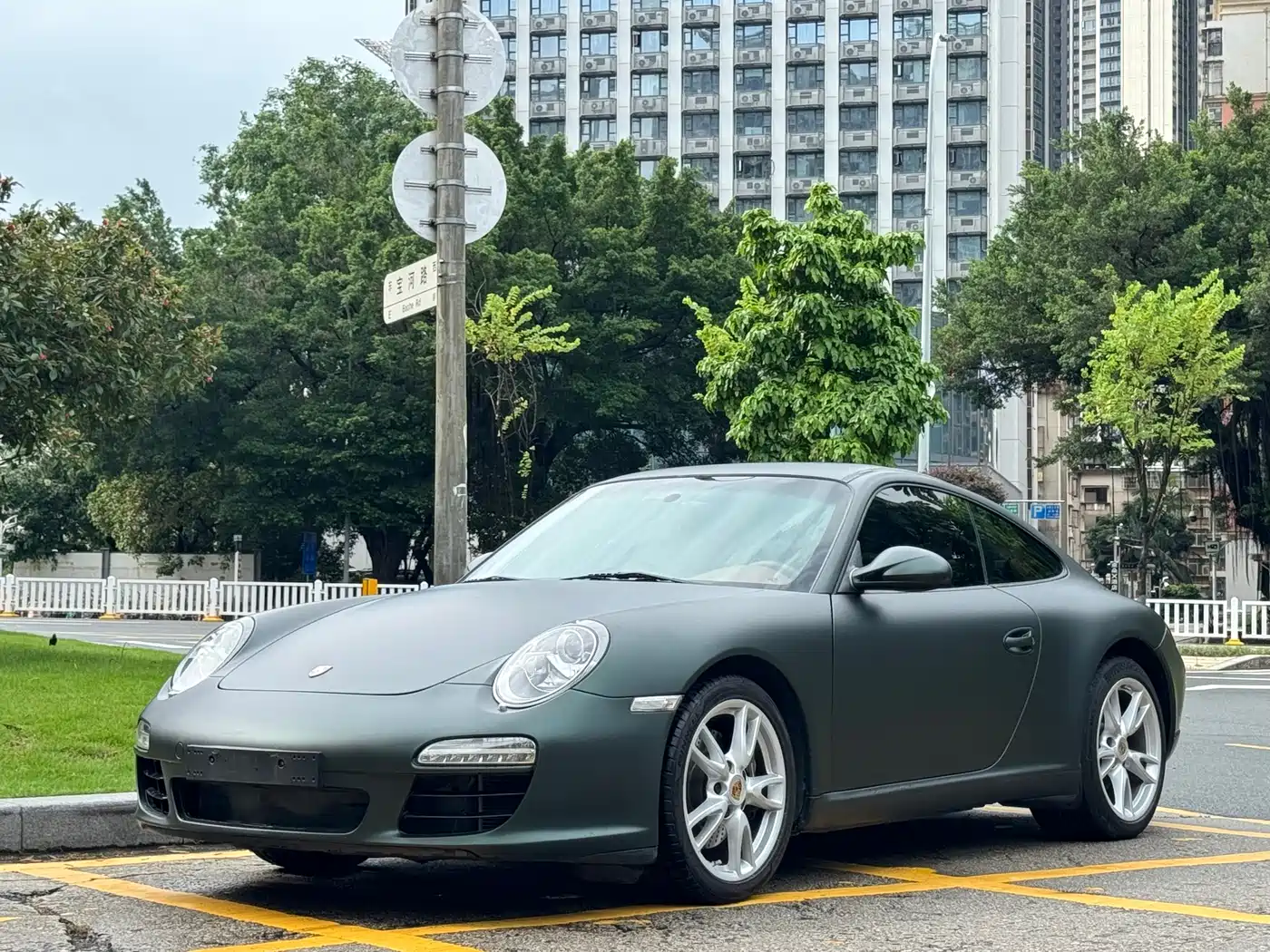 Фото 1 - Porsche 911