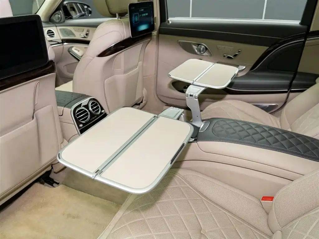 Mercedes-Benz Maybach S-Class 2018 Model S 680 фото 14