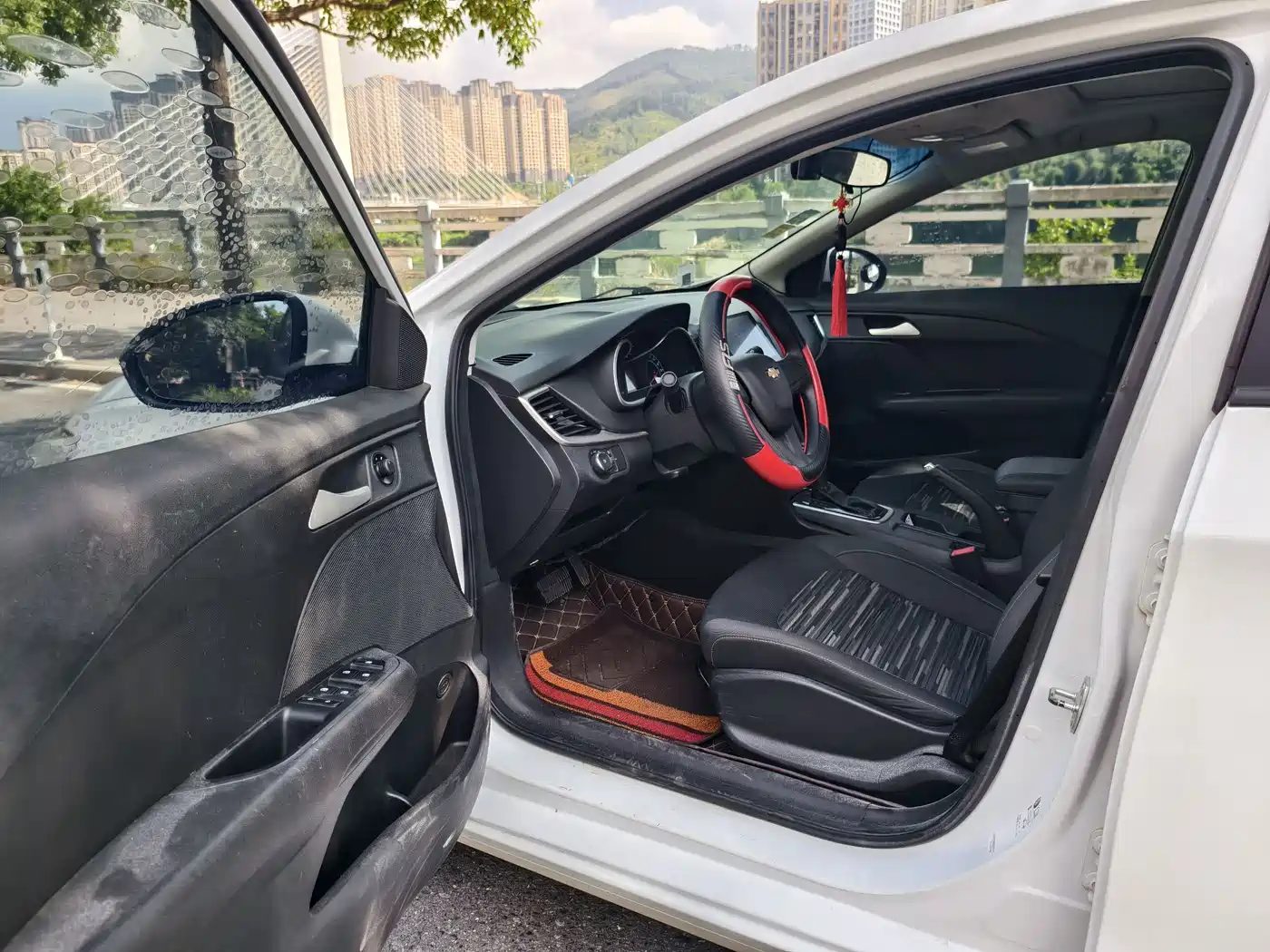 Chevrolet Cavalier 2019 320 Auto Sunroof Enjoyment Edition фото 8