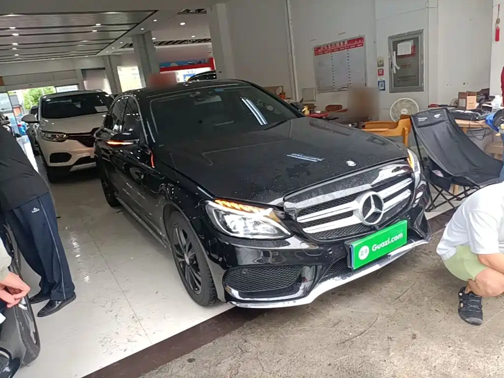 Mercedes-Benz C-Class 2015 Facelift C 200 L Sport фото 4