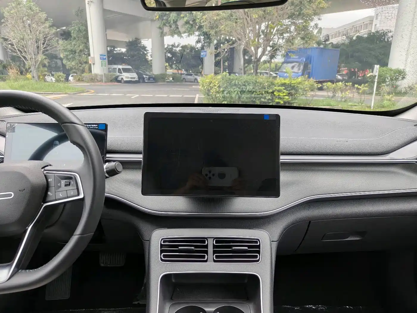 BYD Destroyer 05 2024 Glory Edition DM-i 55KM Luxury фото 18