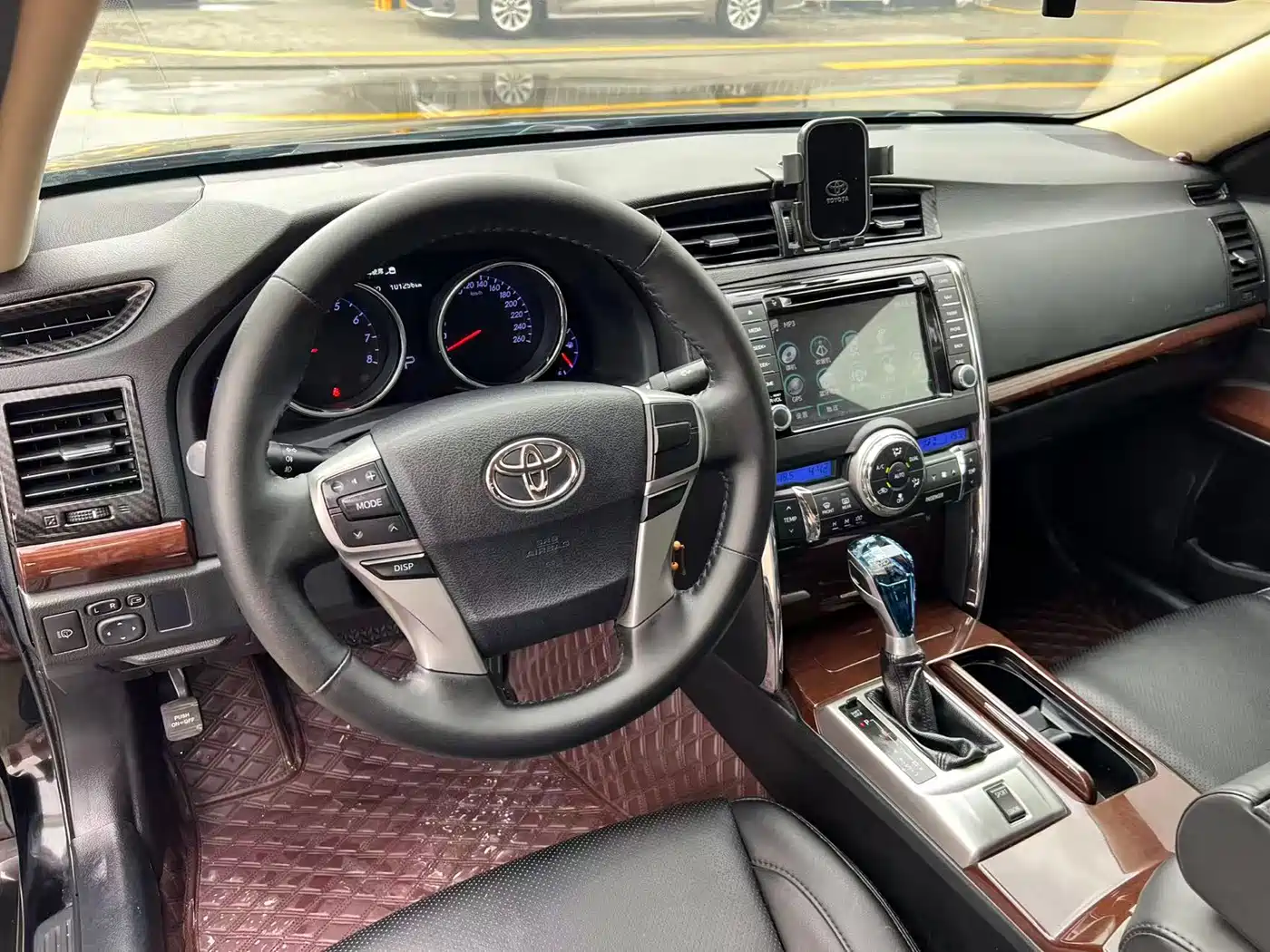 Toyota Reiz 2013 2.5S Elite Edition фото 4