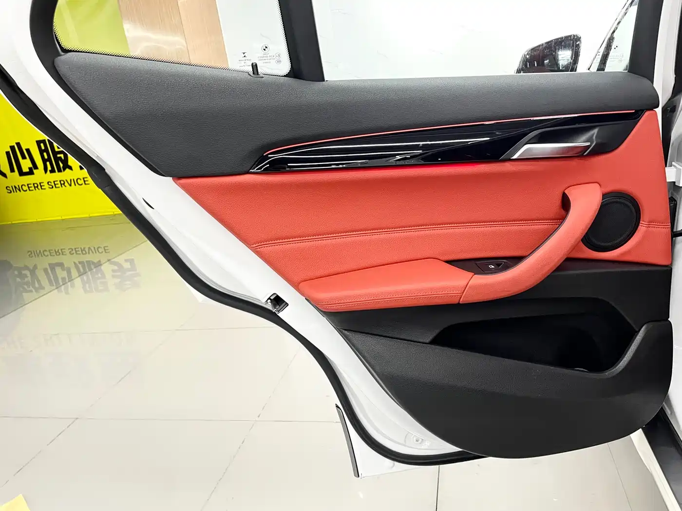 BMW X2 2020 sDrive25i Leading M Off-Road Package фото 12