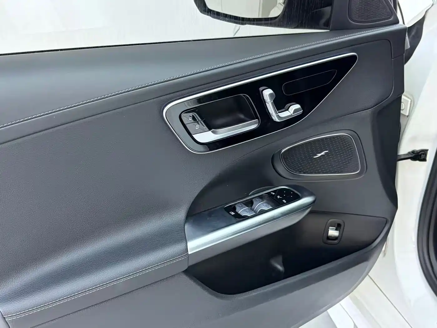 Mercedes-Benz C-Class 2022 C 200 L Sport Version фото 8