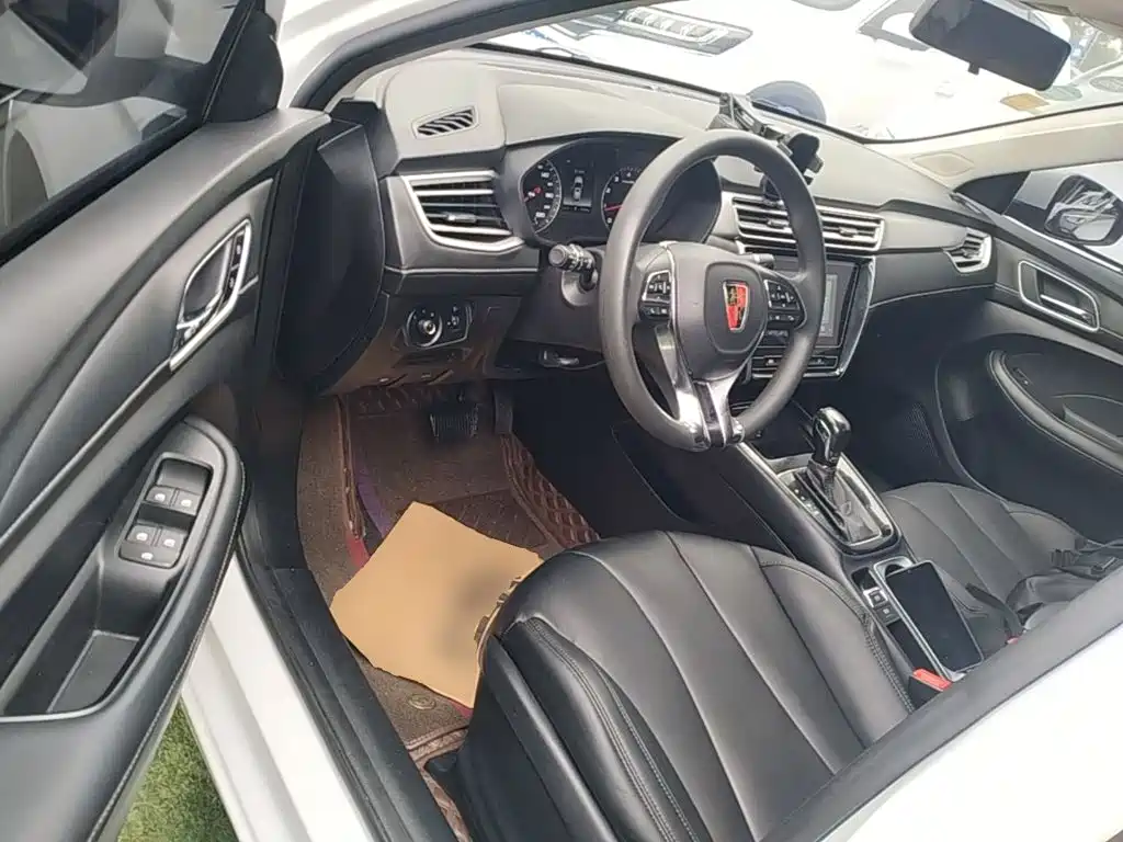 Roewe i5 2019 2019 1.5L Auto 4G-Connected Langyue Edition