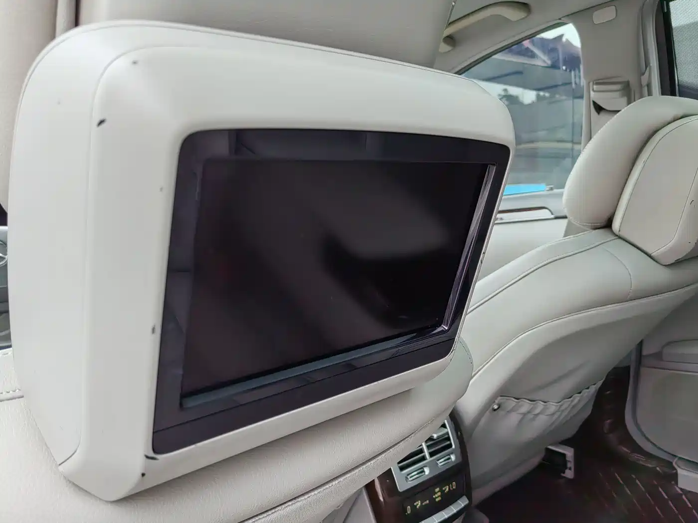 Mercedes-Benz S-Class 2010 S 300 L Premium фото 26