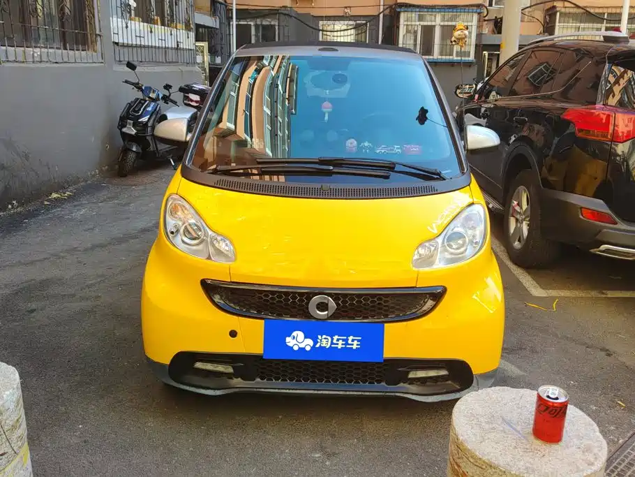 smart fortwo 2014 2012 1.0T Convertible Passion