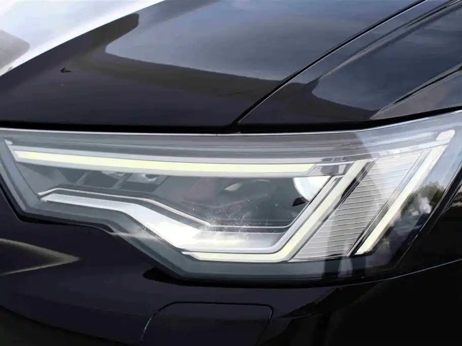Audi A6L 2020 40 TFSI Luxury Dynamic фото 11