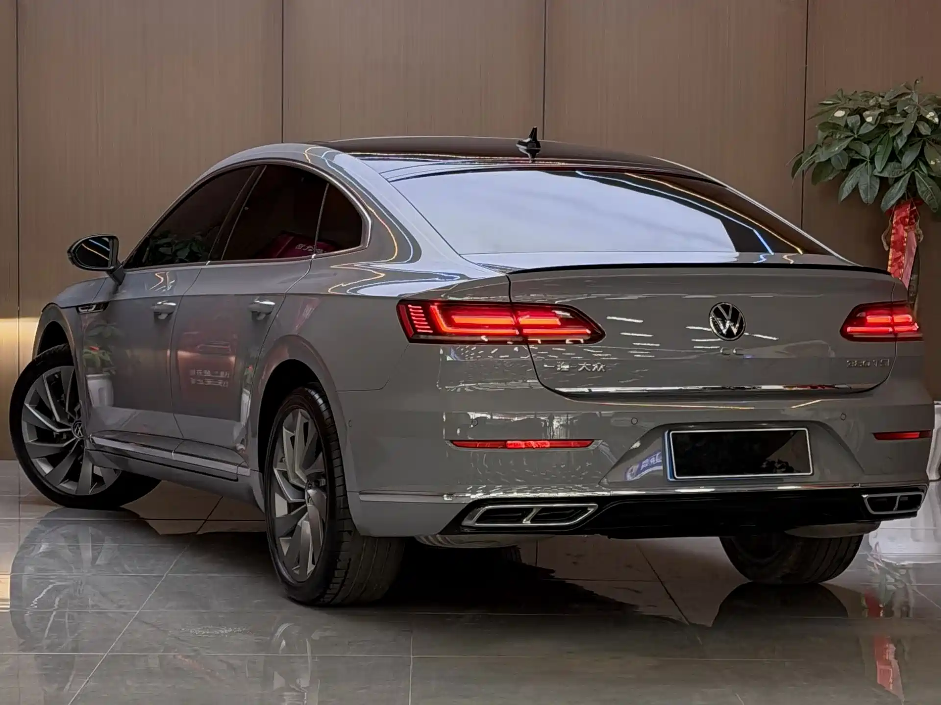 Photo 4 - Volkswagen CC