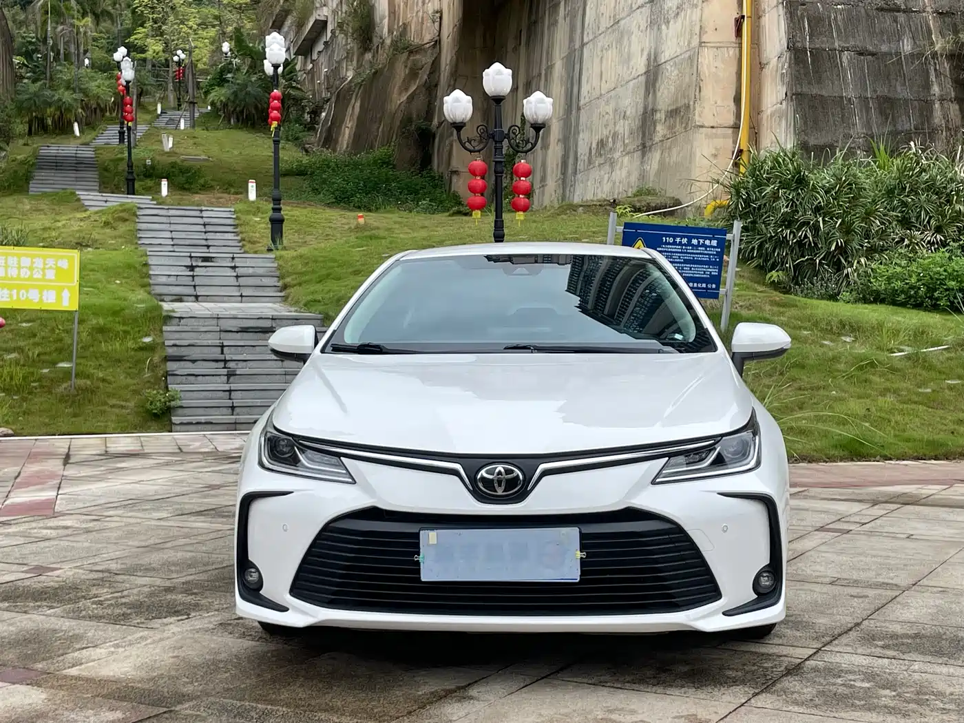 Toyota Corolla 2022 TNGA 1.5L CVT Pioneer Edition фото 3