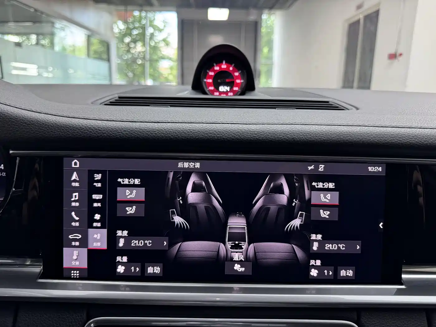 Porsche Panamera 2019 Panamera 4 Executive Long Wheelbase 2.9T фото 17