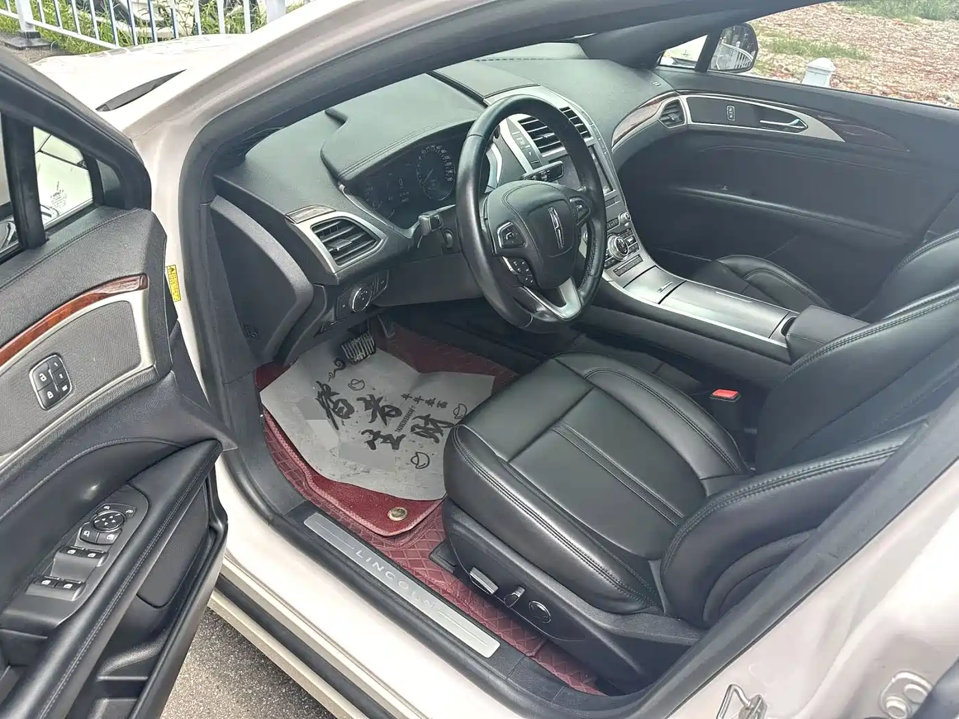 Lincoln MKZ 2020 2020 2.0T Premium Edition