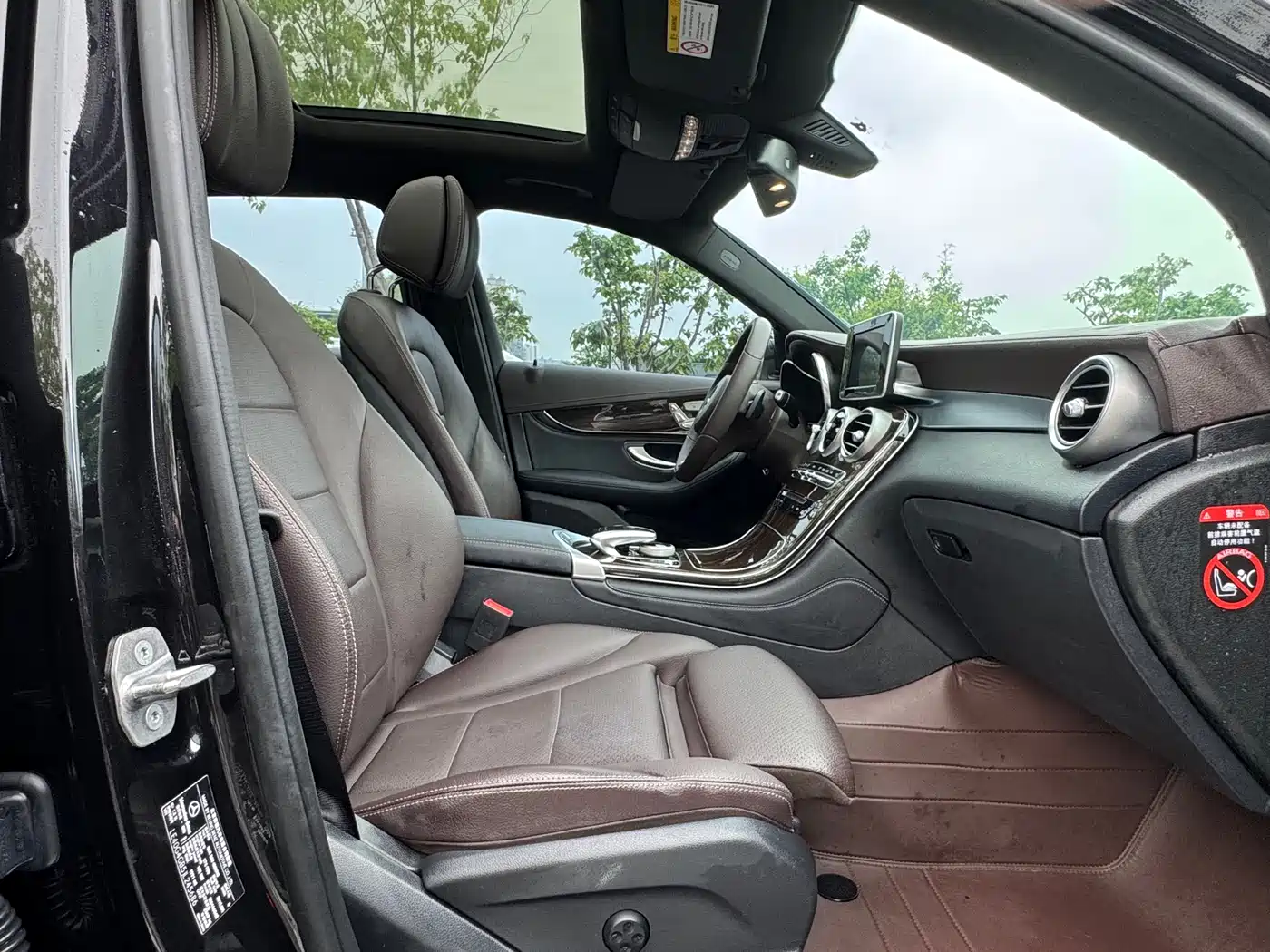Mercedes-Benz GLC 2018 Facelift GLC 260 4MATIC Dynamic фото 12