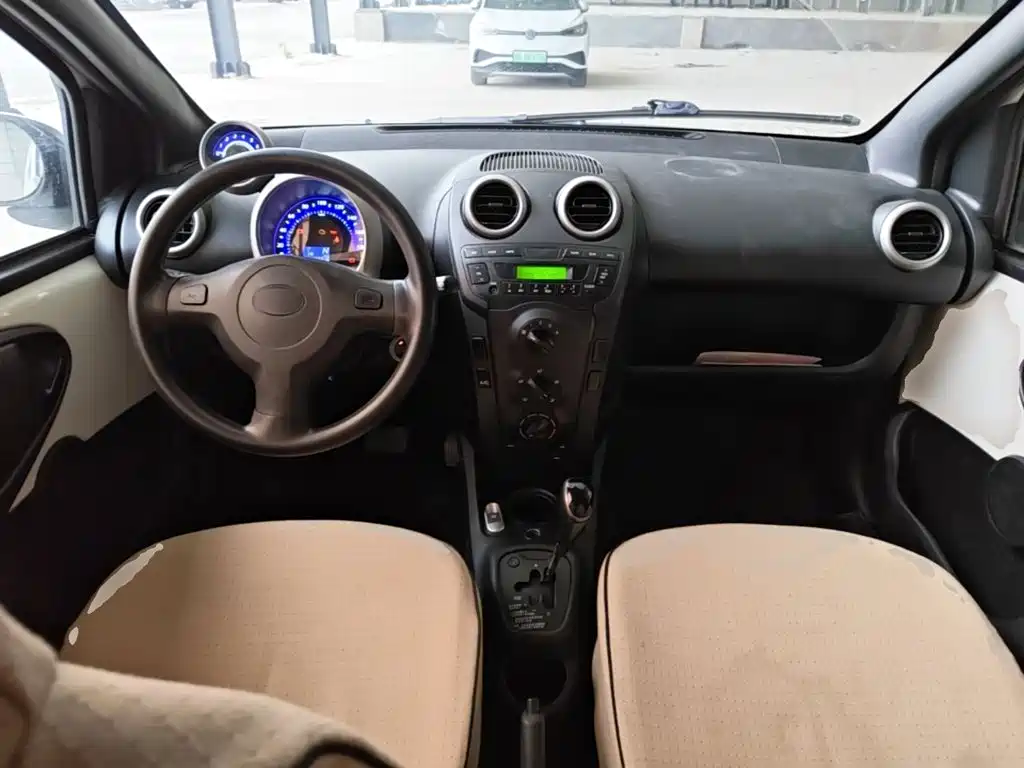 BYD F0 2016 2015 1.0L AMT Xuan Cool Edition