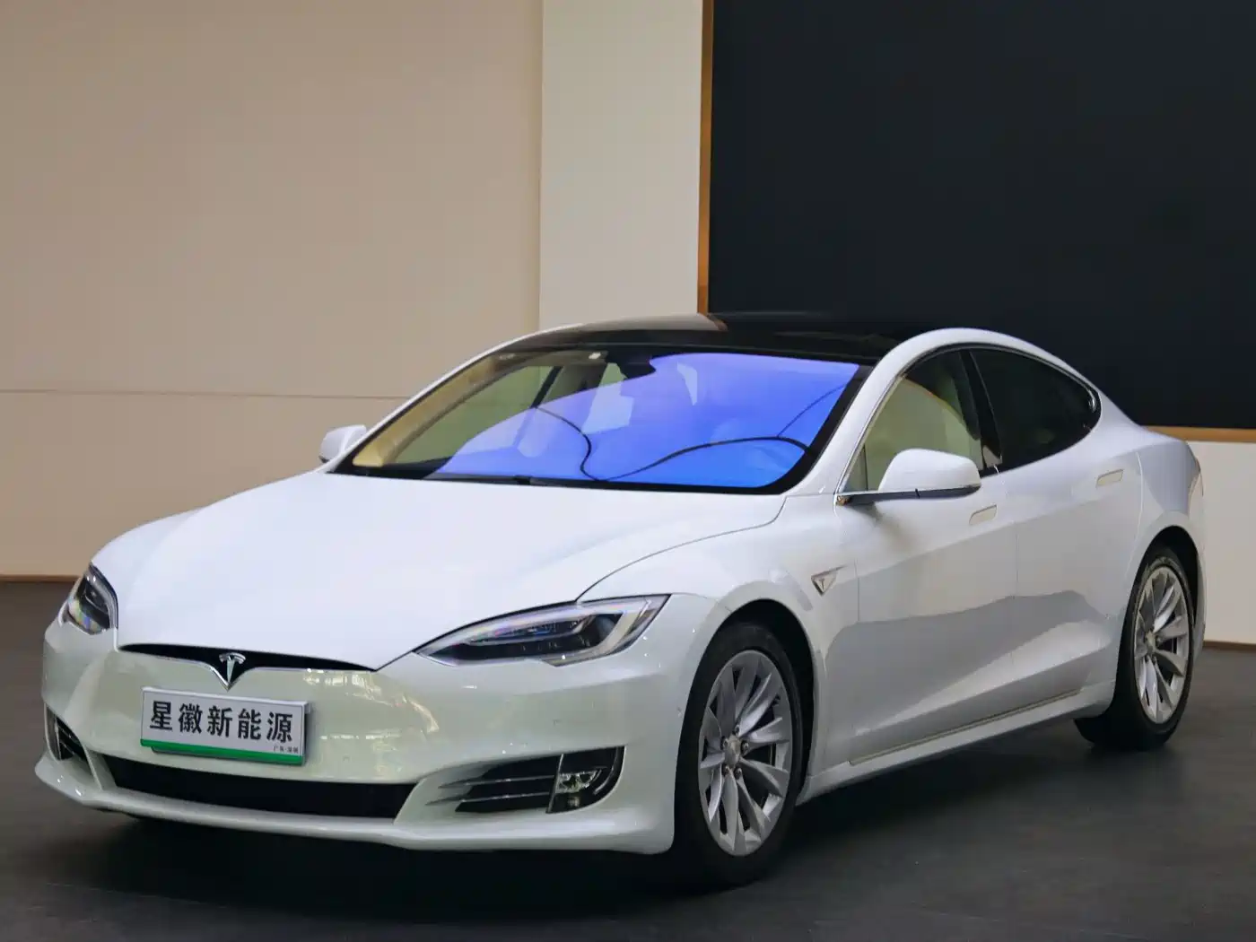 Tesla Model S 2016 2016 Model S 90D