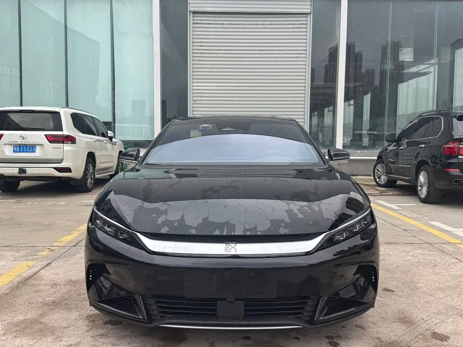 Фото 2 - BYD Han