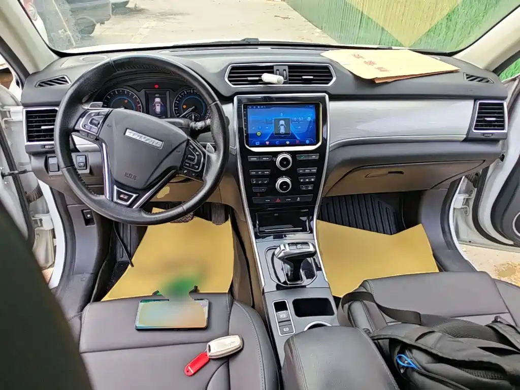Фото 10 - Haval H2