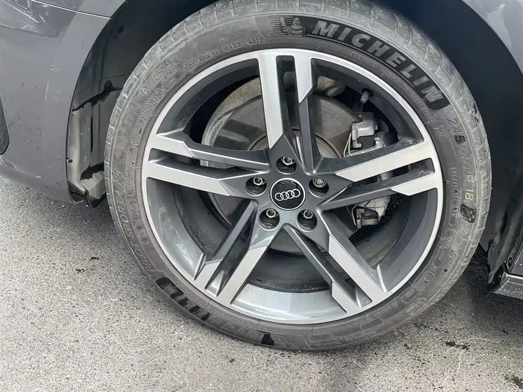 Audi A4L 2022 40 TFSI Luxury Dynamic фото 21