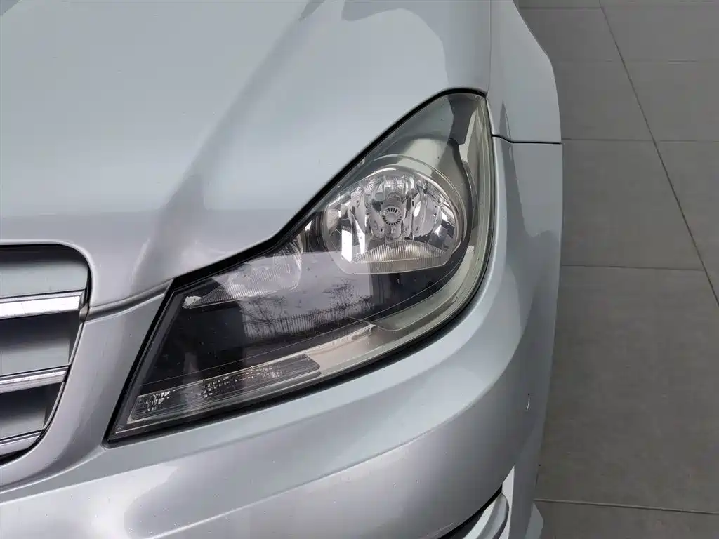 Mercedes-Benz C-Class (Import) 2011 C 200 Fashion Wagon Edition фото 7