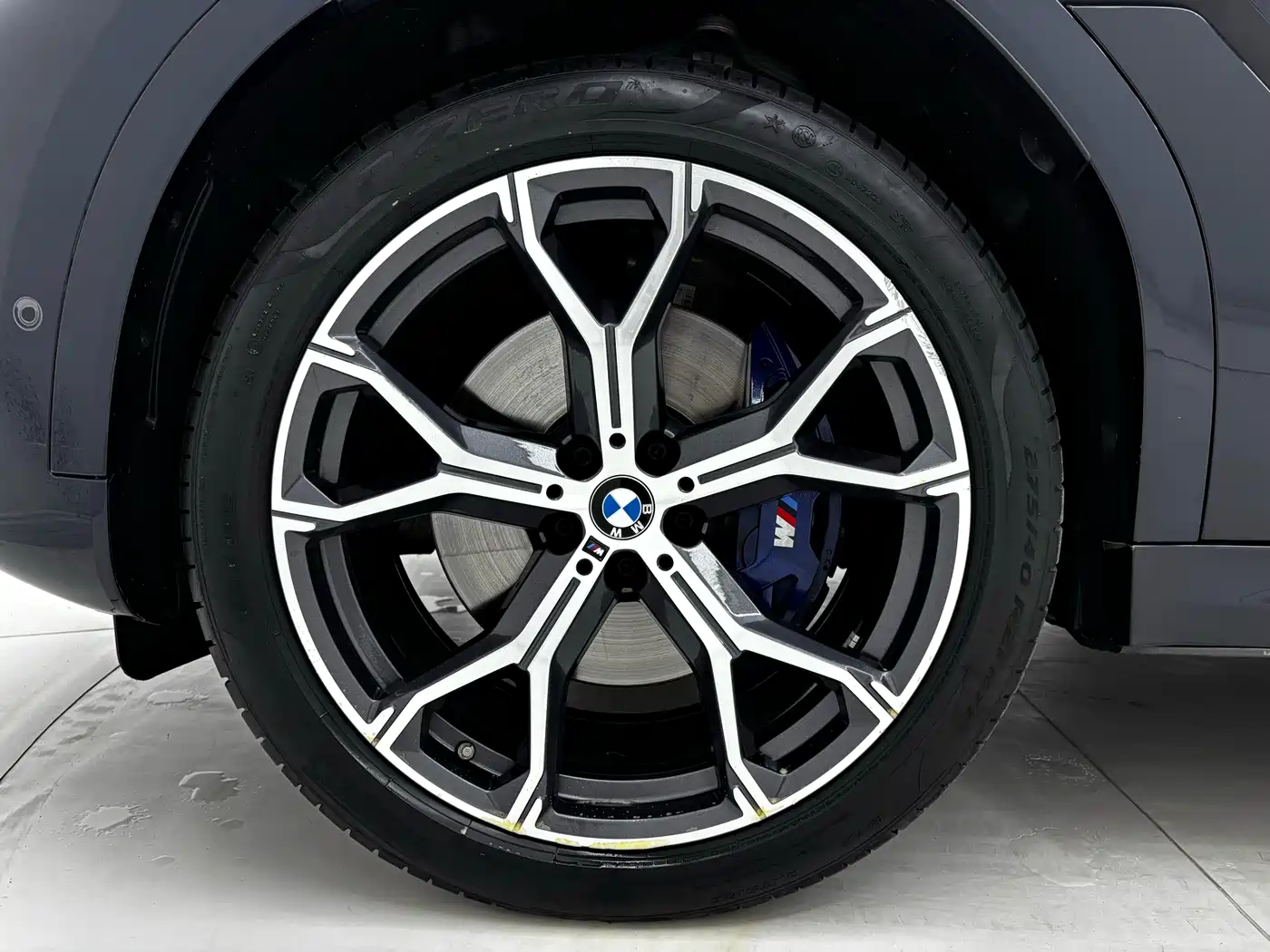 BMW X6 2022 Model Year Facelift II xDrive40i M Sport Package фото 9