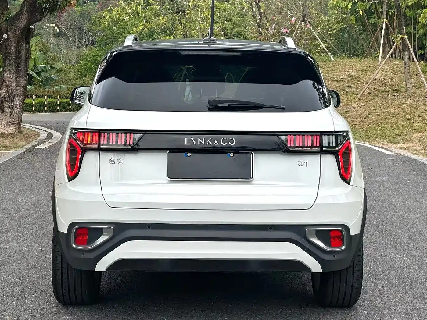 Lynk & Co 01 2019 2.0T 2WD Type Pro Version China VI фото 8