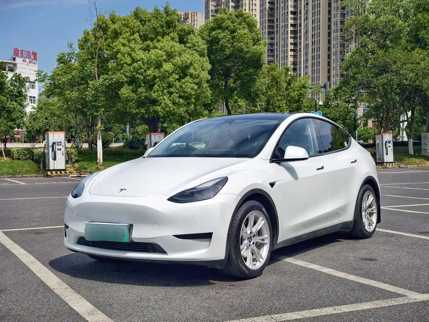 Tesla Model Y 2022 Rear-Wheel Drive Version