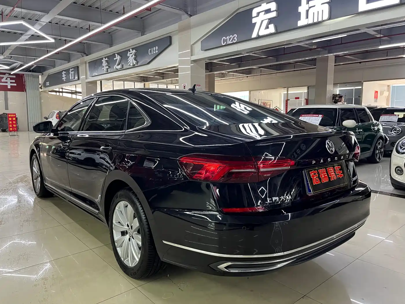 Volkswagen Passat 2019 330TSI Elite Version China VI фото 5