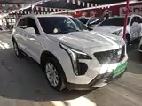 Photo 4 - Cadillac XT4