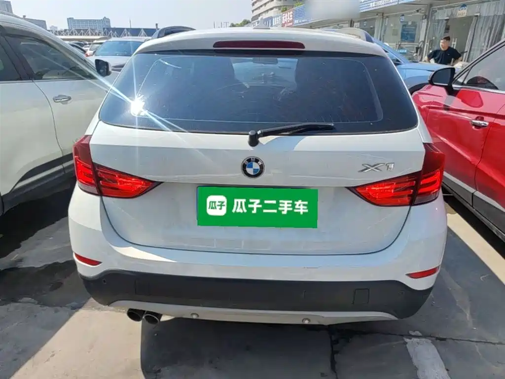 BMW X1 2014 sDrive18i Leading Edition фото 6