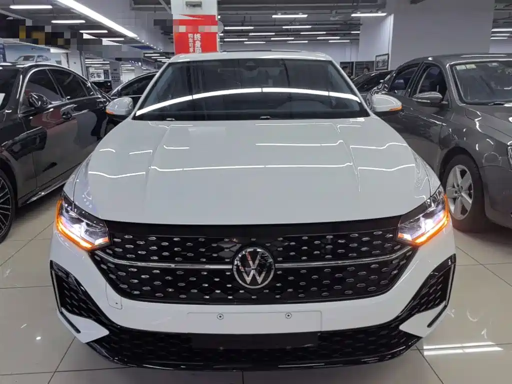Volkswagen Lavida 2024 Model 1.5L Automatic Starlight 5 Million Edition фото 3