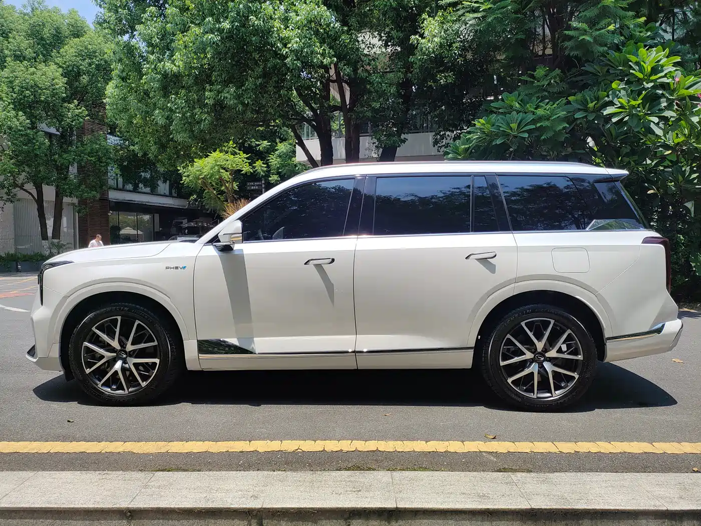 GAC Trumpchi Trumpchi ES9 2023 2024 Model PHEV 143km Max