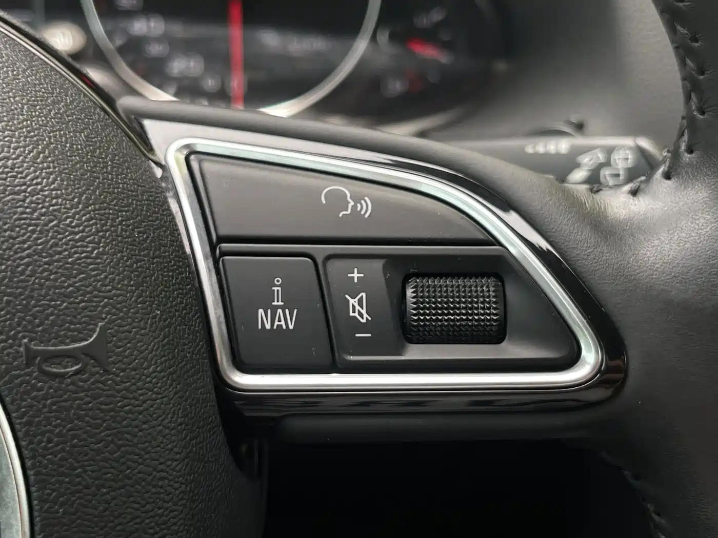 Audi Q5 2018 2017 Plus 40 TFSI Technology