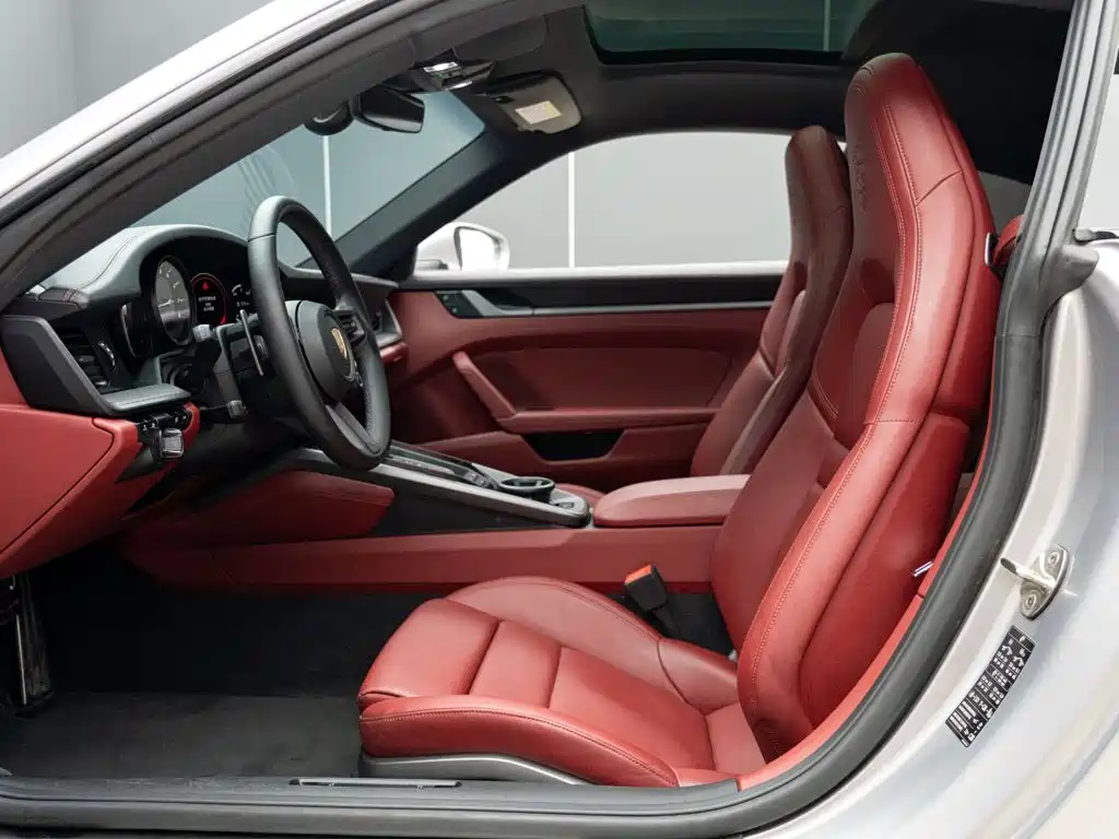 Photo 11 - Porsche 911