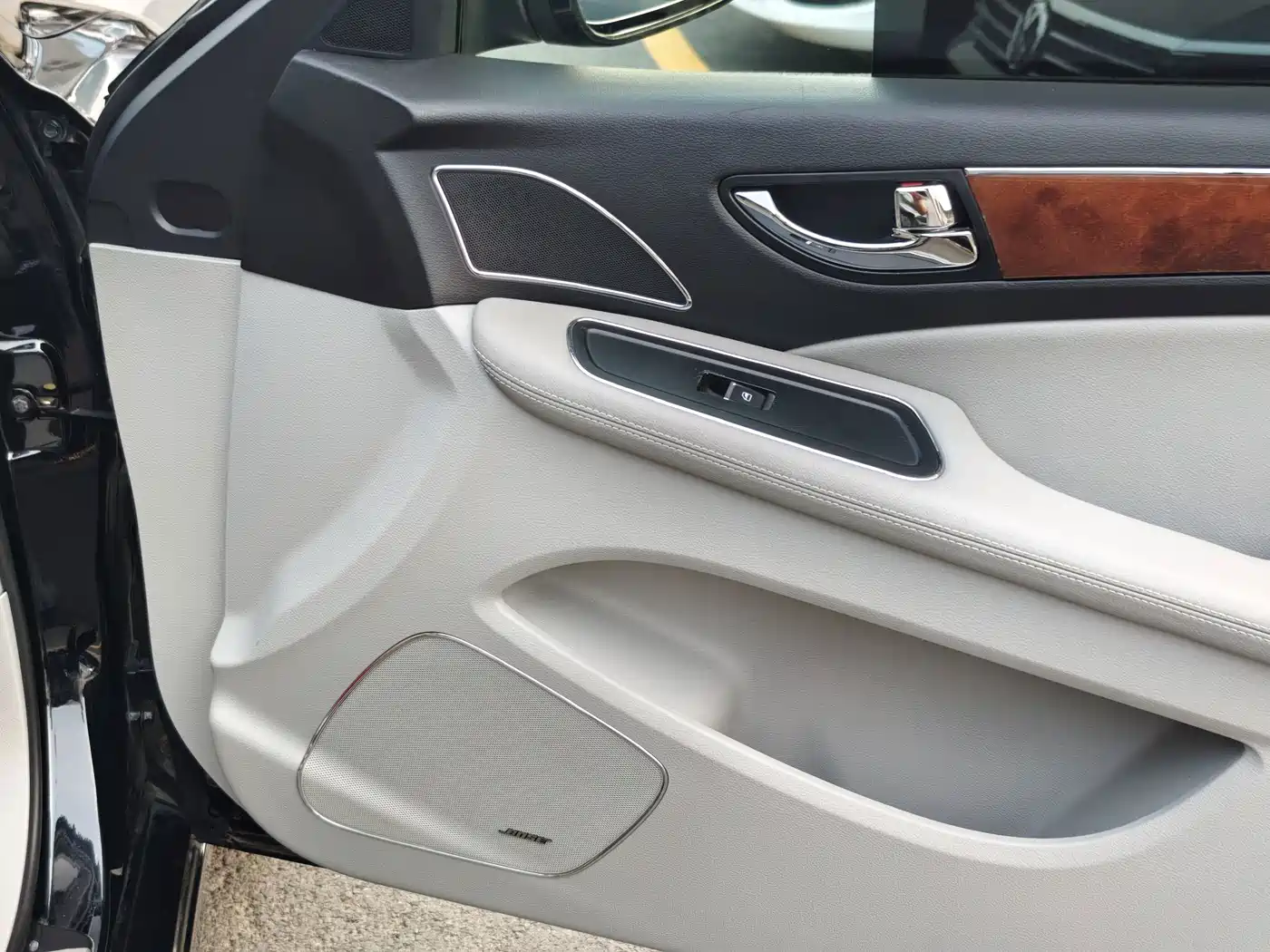 Hongqi H7 2016 2015 2.0T Luxury