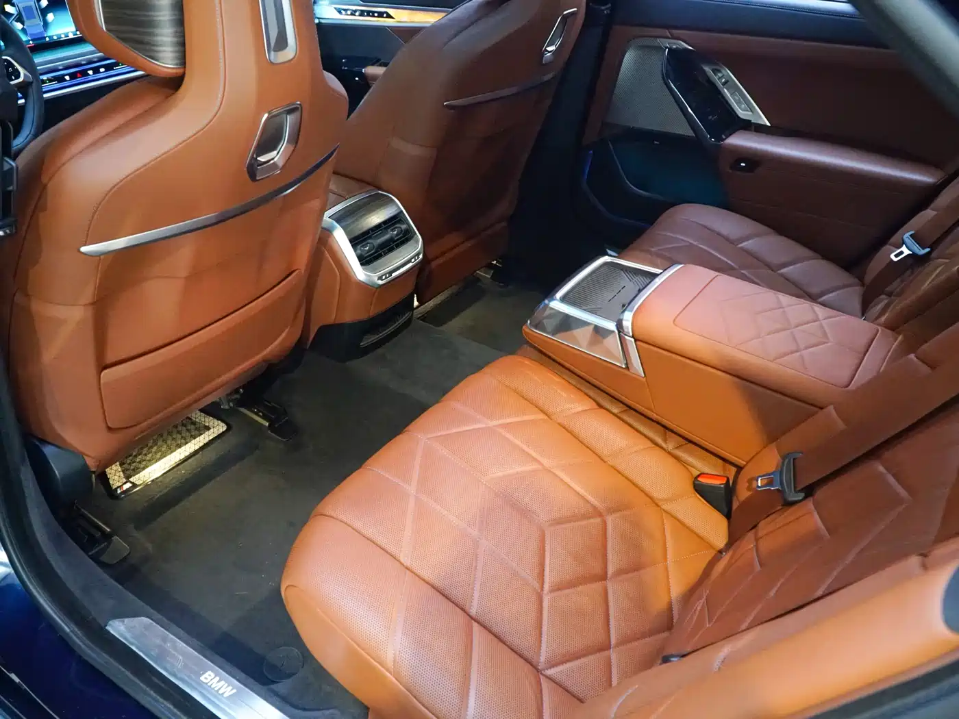 Photo 5 - BMW 7 Series