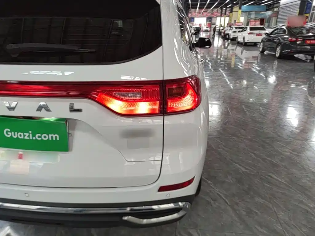 Haval M6 2024 2023 PLUS 1.5T DCT Luxury Smart Connect