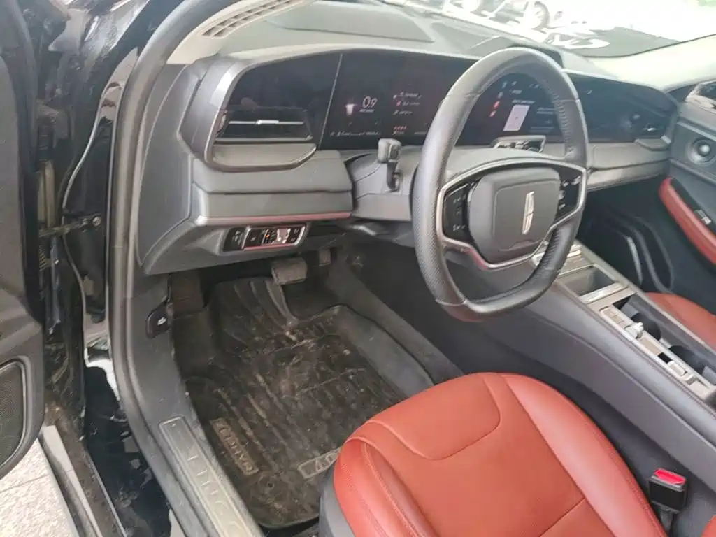 Lincoln Z 2025 2025 2.0T Luxury Edition