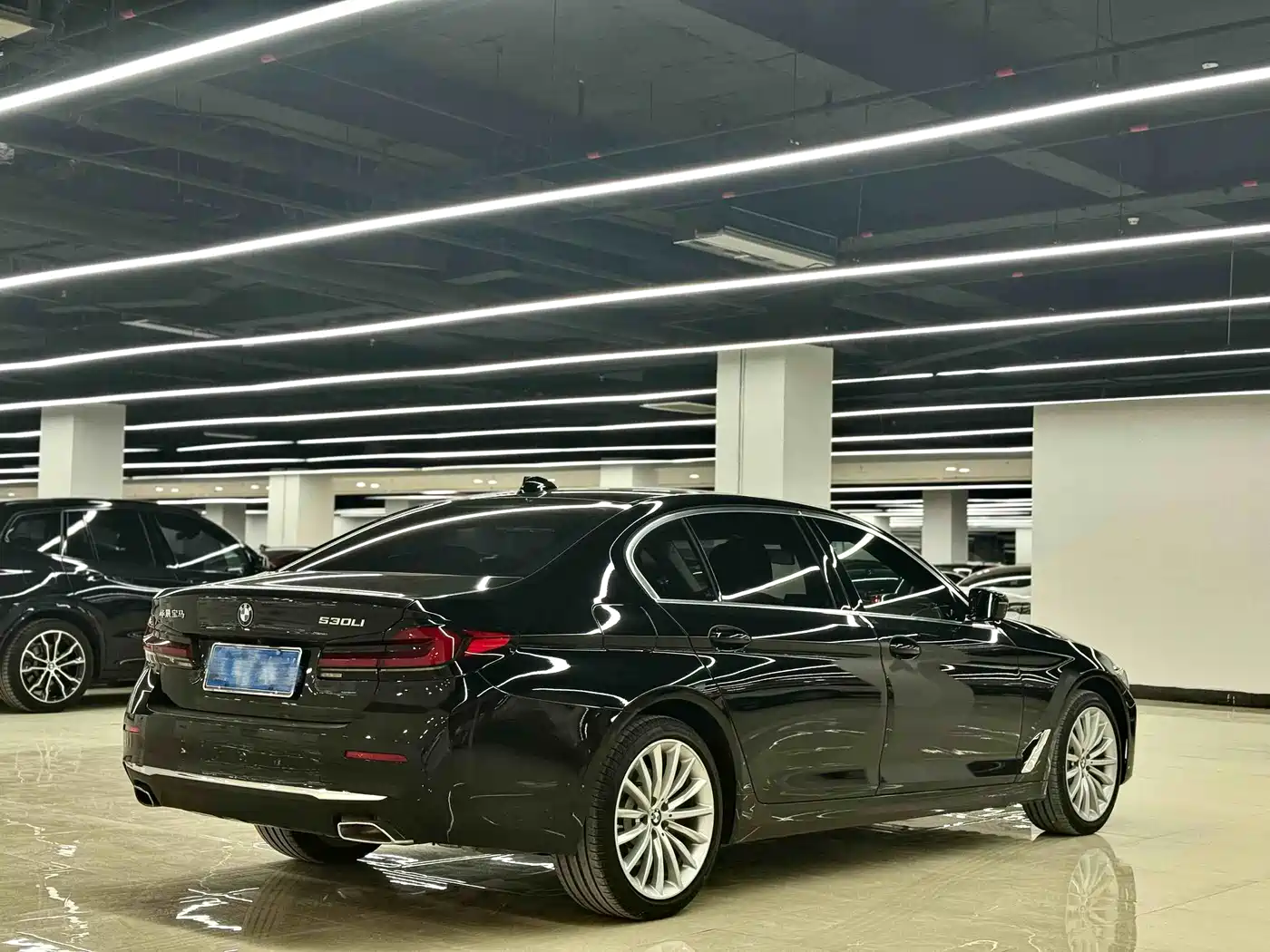BMW 5 Series 2022 530Li xDrive Luxury Package фото 12