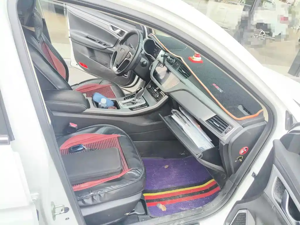 Photo 10 - Geely Emgrand GL