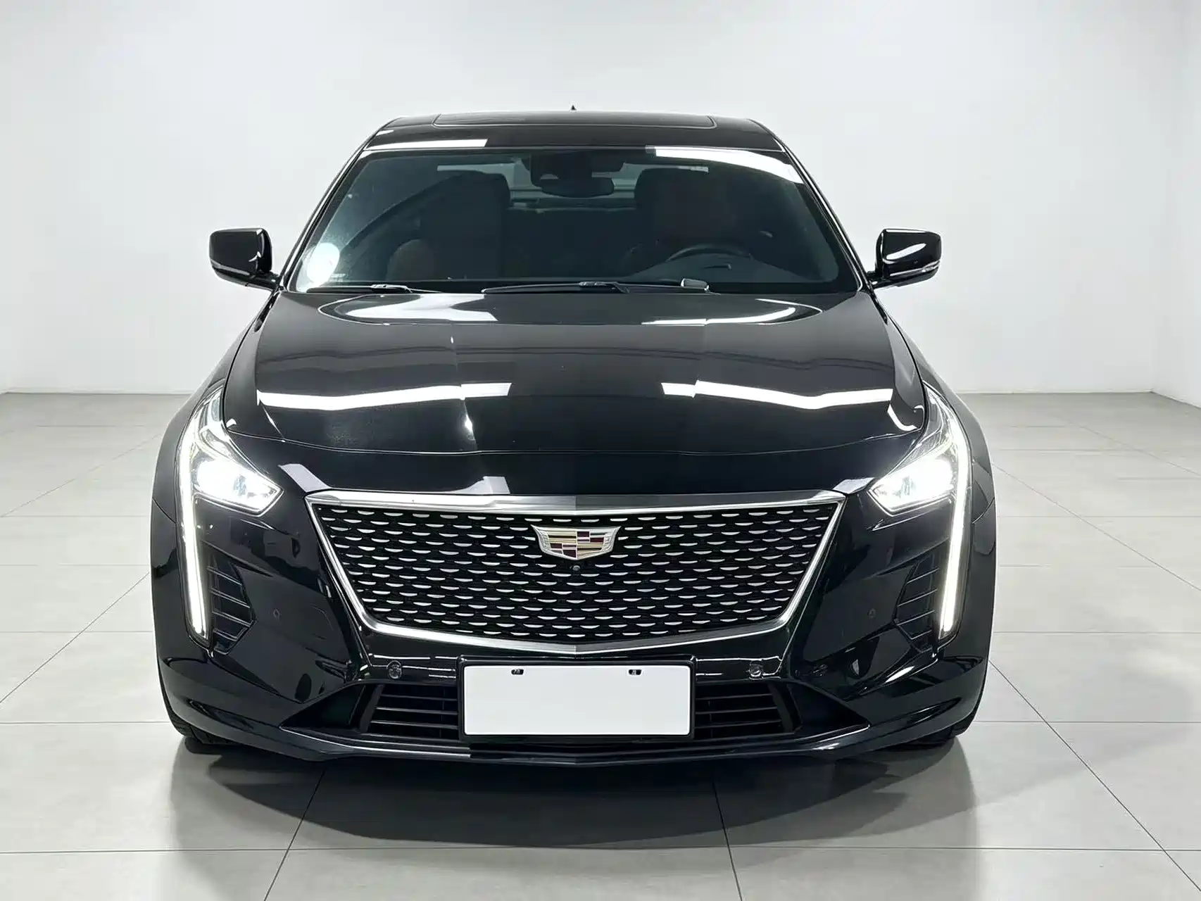 Фото 2 - Cadillac CT6