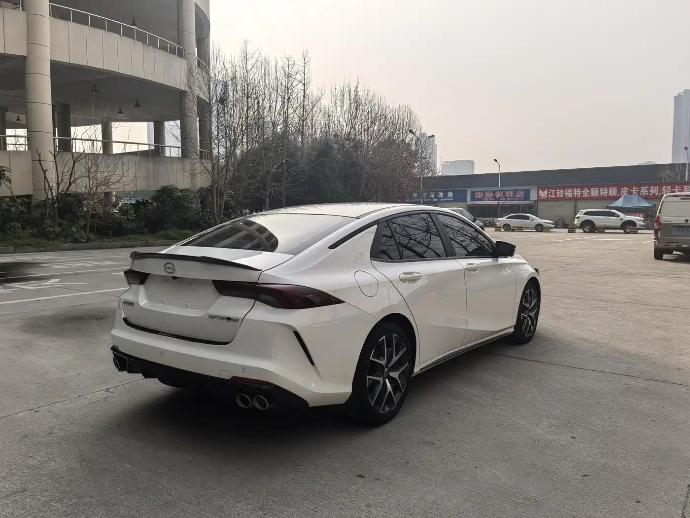 GAC Trumpchi Trumpchi Emkoo 2021 270T DCT J10 Sprinter Edition фото 12