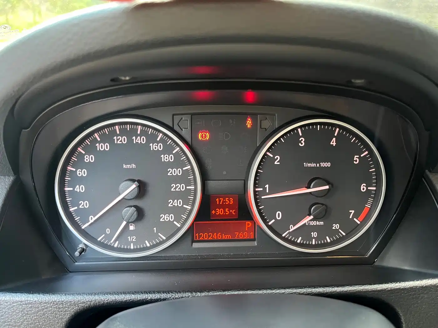BMW X1 (Import) 2013 2012 sDrive18i Luxury