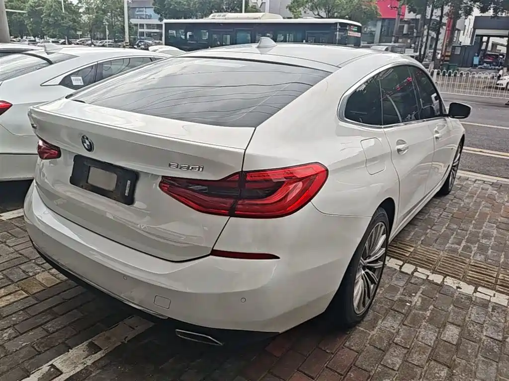 BMW 6 Series GT 2019 630i Luxury Design Package фото 7