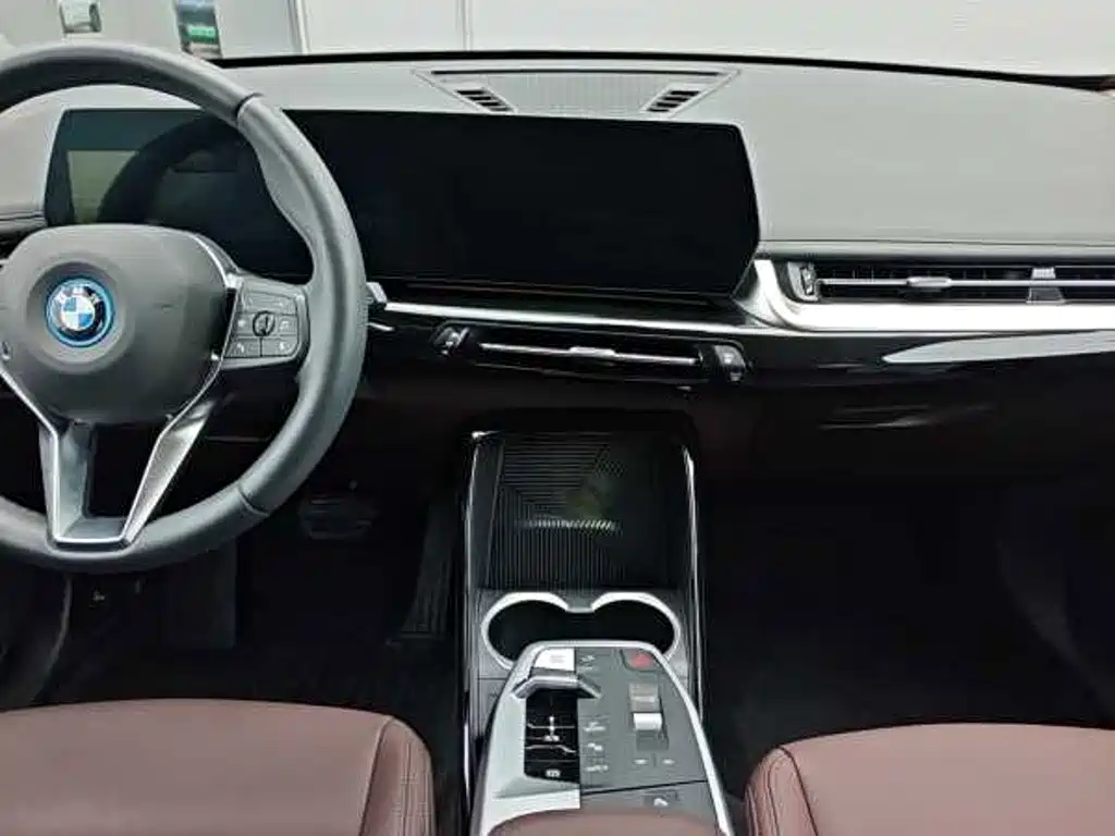 BMW iX1 2025 2025 eDrive25L X Design Package