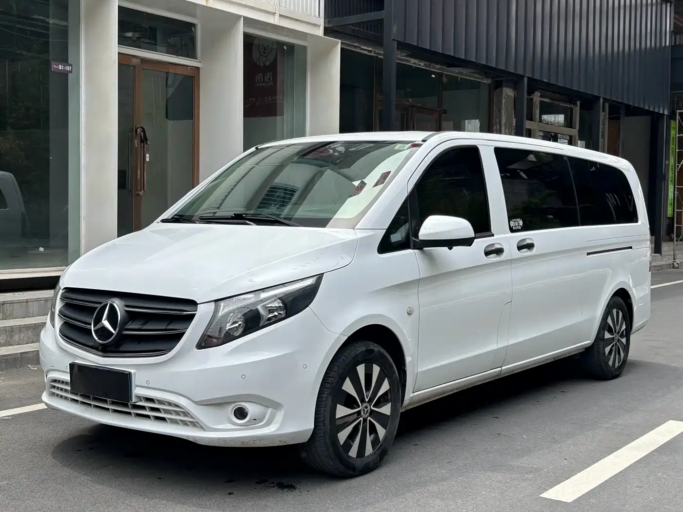 Mercedes-Benz Vito 2021 2.0T Business Edition 7-seater