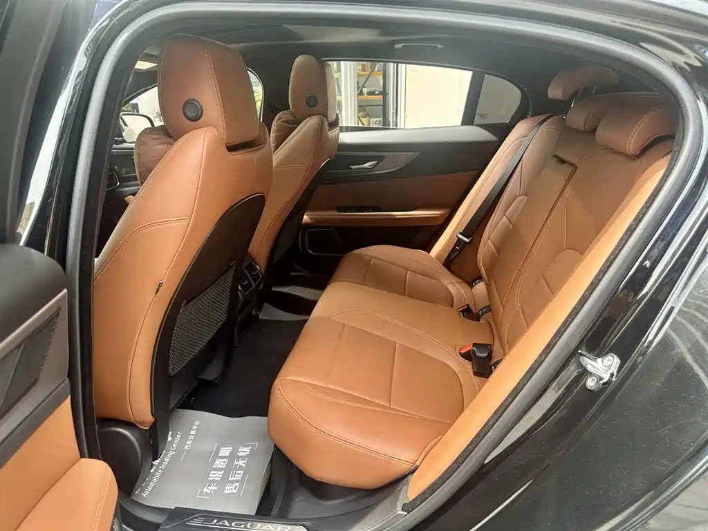 Jaguar XEL, миниатюра 8