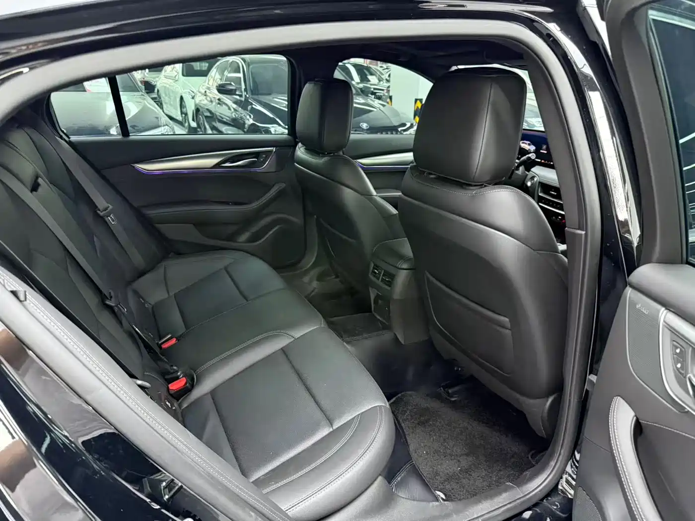 Cadillac CT5 2024 28T Luxury Model Pro фото 7